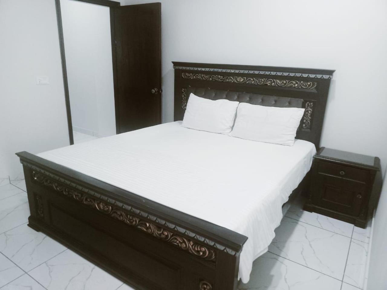 Seaview Guest House Карачи Экстерьер фото
